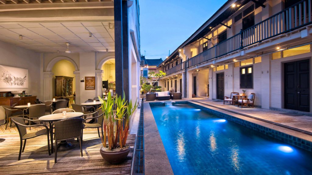 Noordin Mews Pool Area