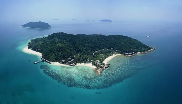 beautiful-islands-in-west-malaysia-you-can-visit-by-car-large-island
