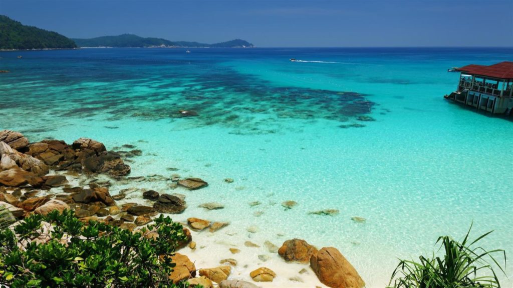 beautiful-islands-in-west-malaysia-you-can-visit-by-car-perhentian-island